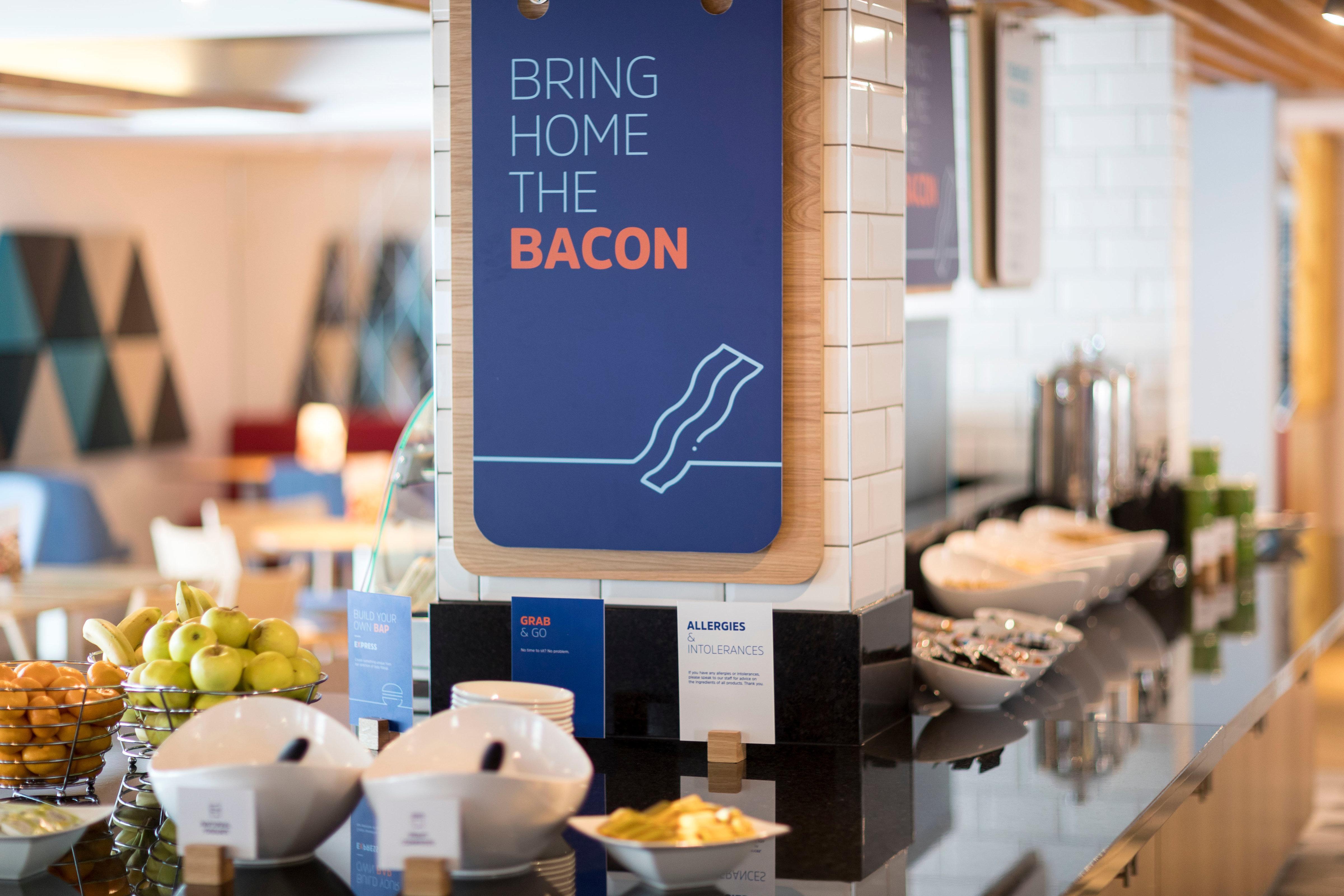 Holiday Inn Express Aberdeen City Centre By Ihg Esterno foto