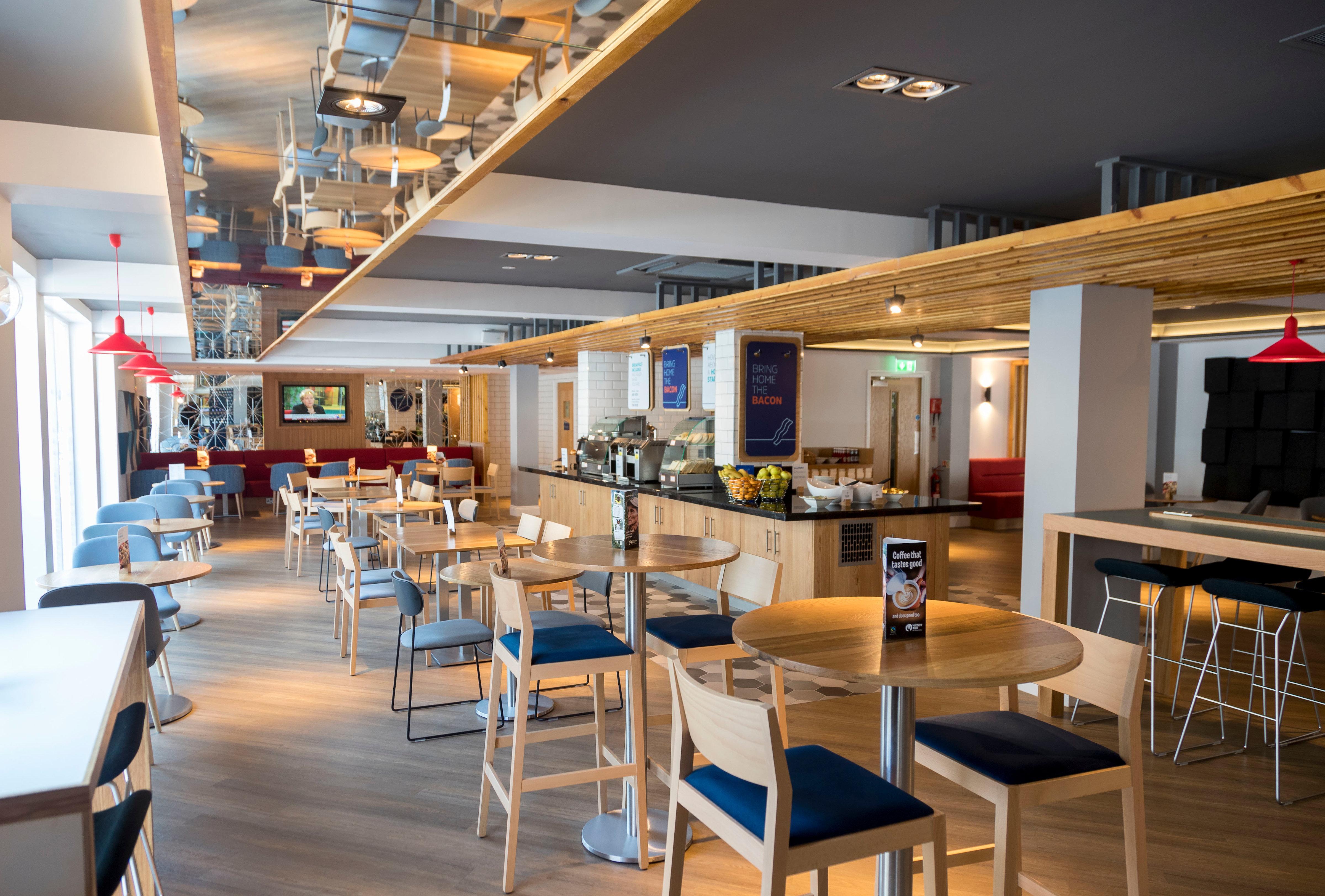 Holiday Inn Express Aberdeen City Centre By Ihg Esterno foto